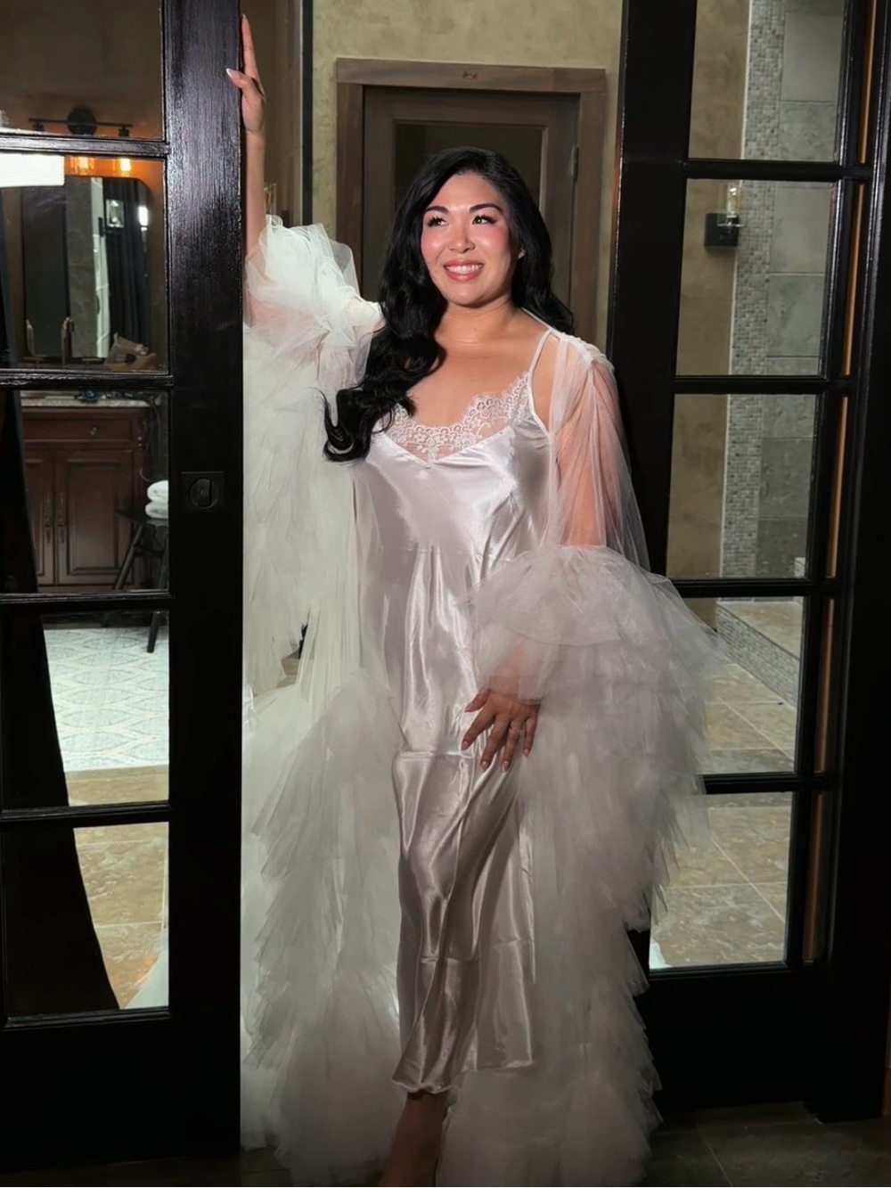 Fluffy Getting Ready Robe -L/XL